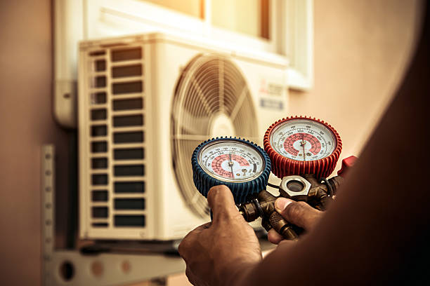 Professional Air Conditioning Service technician working in Mount Carmel, OH